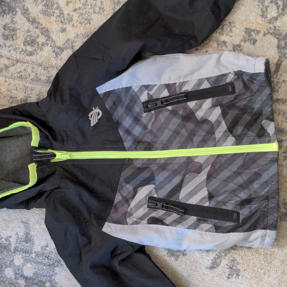 Toddler boys lined zip jacket